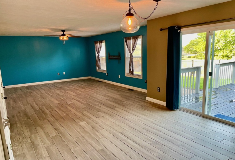 Family Room 2-Clearstream