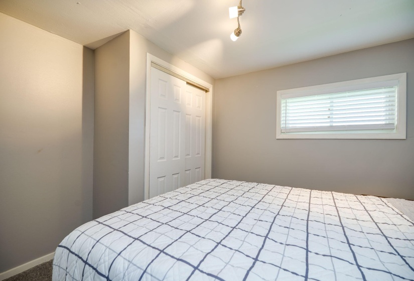 16-web-or-mls-612-e-market-st
