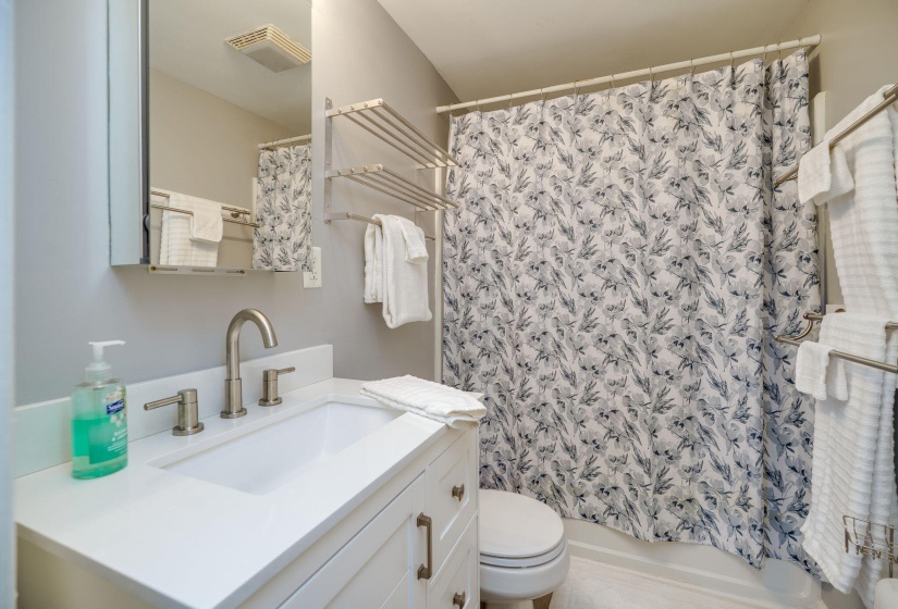 19-web-or-mls-612-e-market-st
