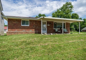 612 Market Street, Xenia, Ohio 45385, 5 Bedrooms Bedrooms, ,1 BathroomBathrooms,Residential,For Sale,Market,1040530