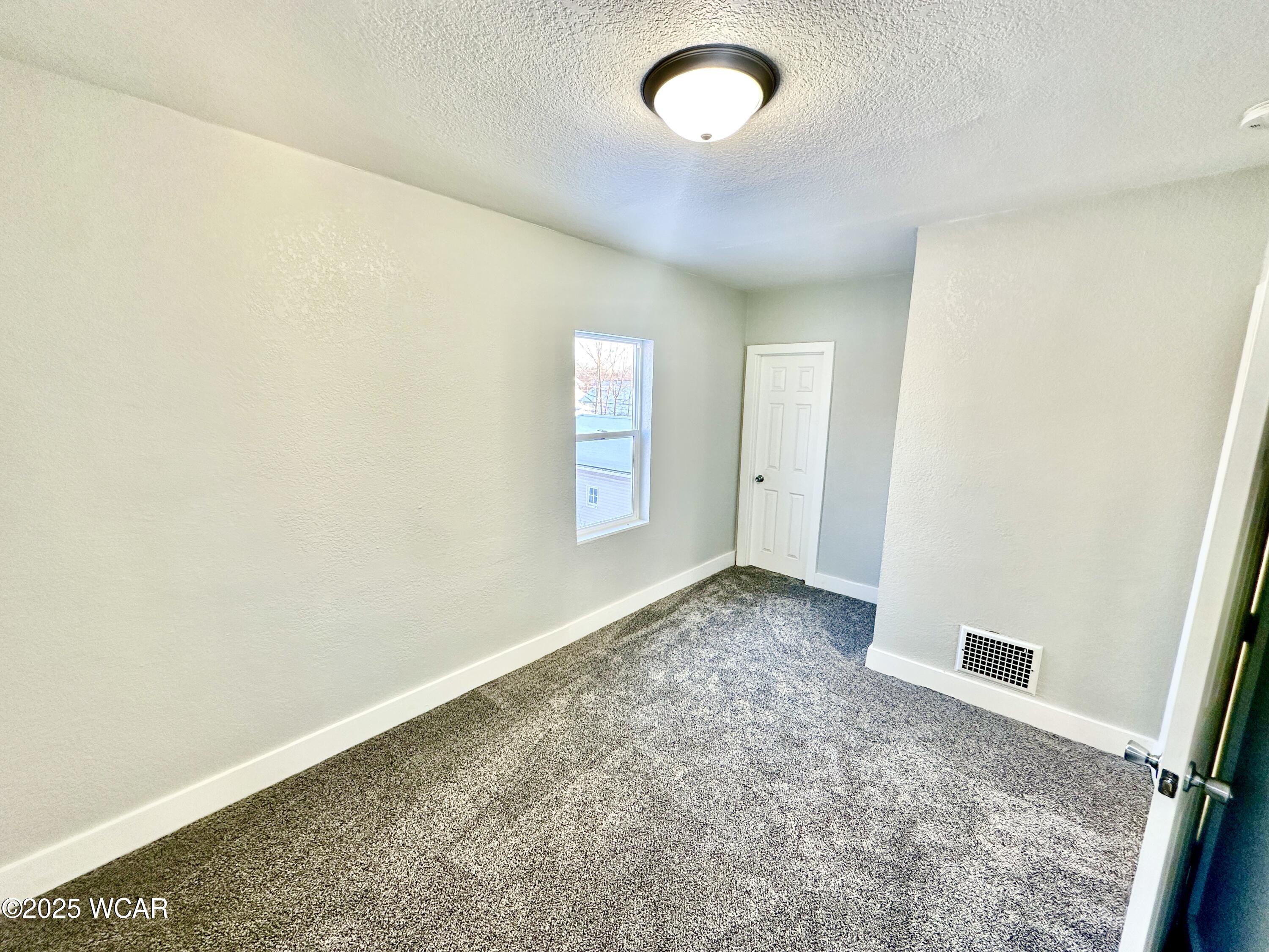 1508 Oakland Parkway, Lima, Ohio