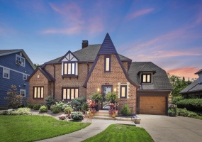 115 Broadmoor Boulevard, Springfield, Ohio 45504, 4 Bedrooms Bedrooms, ,2 BathroomsBathrooms,Residential,For Sale,Broadmoor,1040538