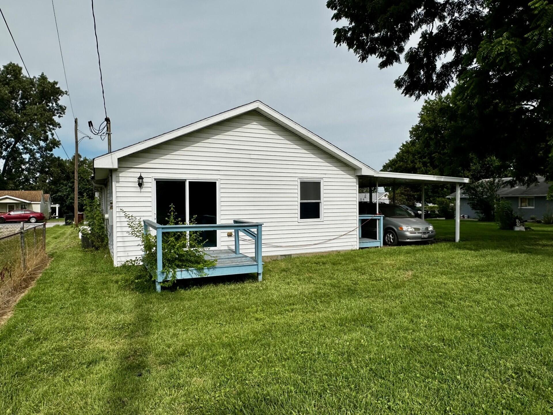 1724 Montgomery Avenue, Fairborn, Ohio 45324