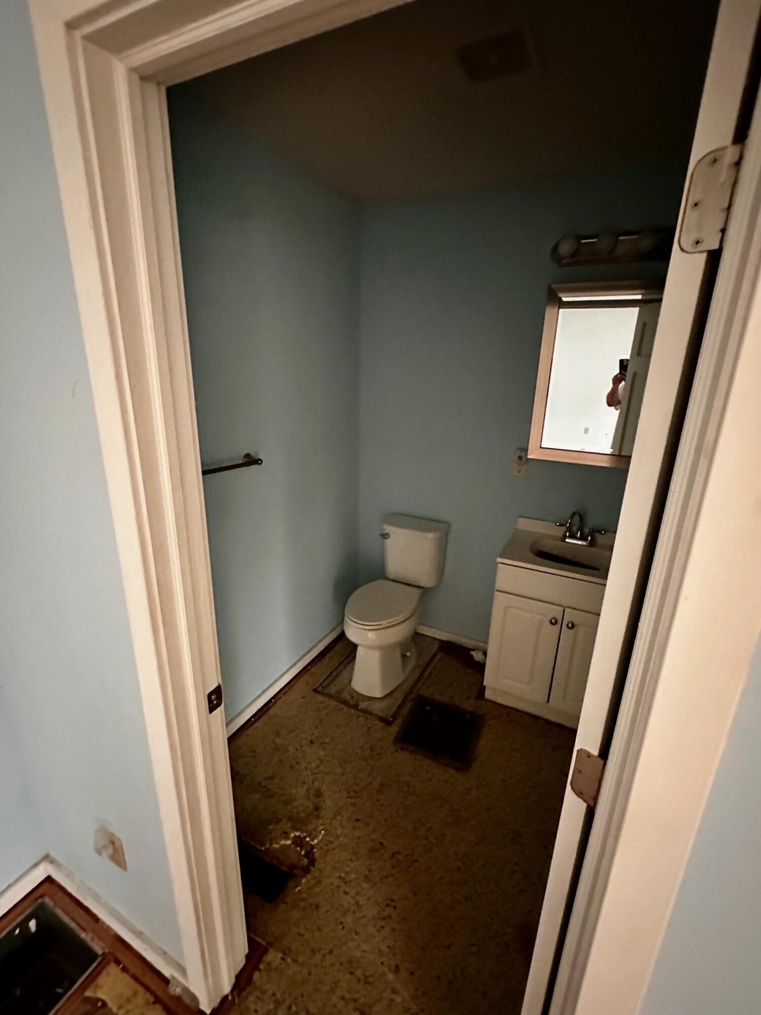 1724 Montgomery Avenue, Fairborn, Ohio 45324