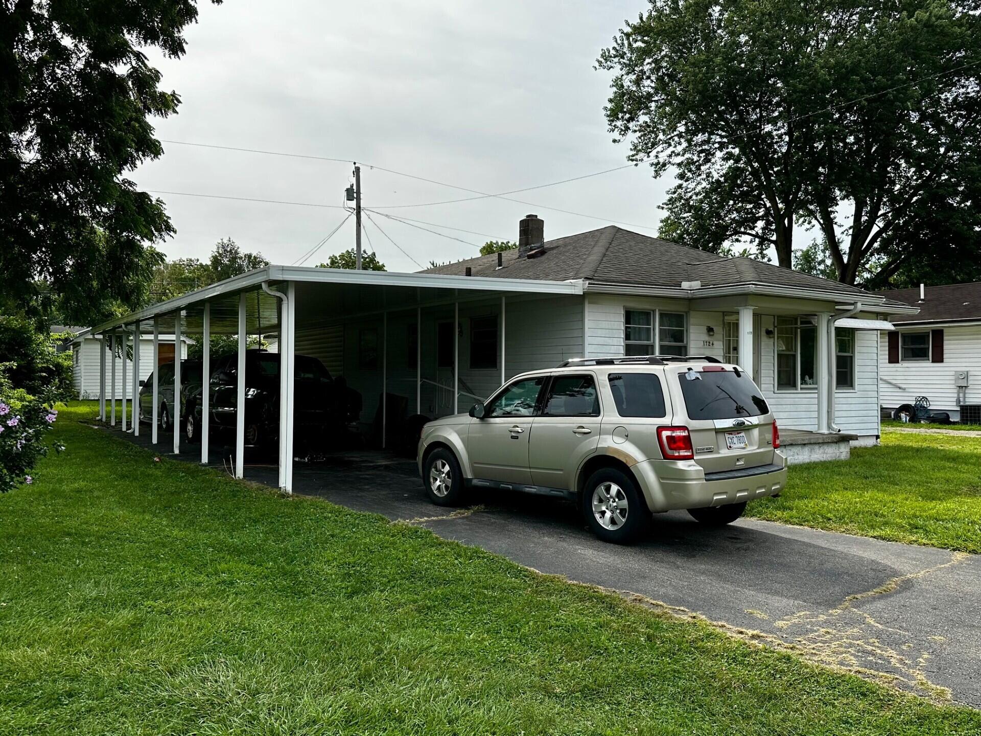 1724 Montgomery Avenue, Fairborn, Ohio 45324