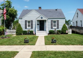 918 Rose Street, Springfield, Ohio 45505, 3 Bedrooms Bedrooms, ,1 BathroomBathrooms,Residential,For Sale,Rose,1040543