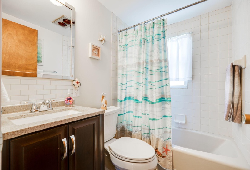 22-web-or-mls-918-e-rose-st