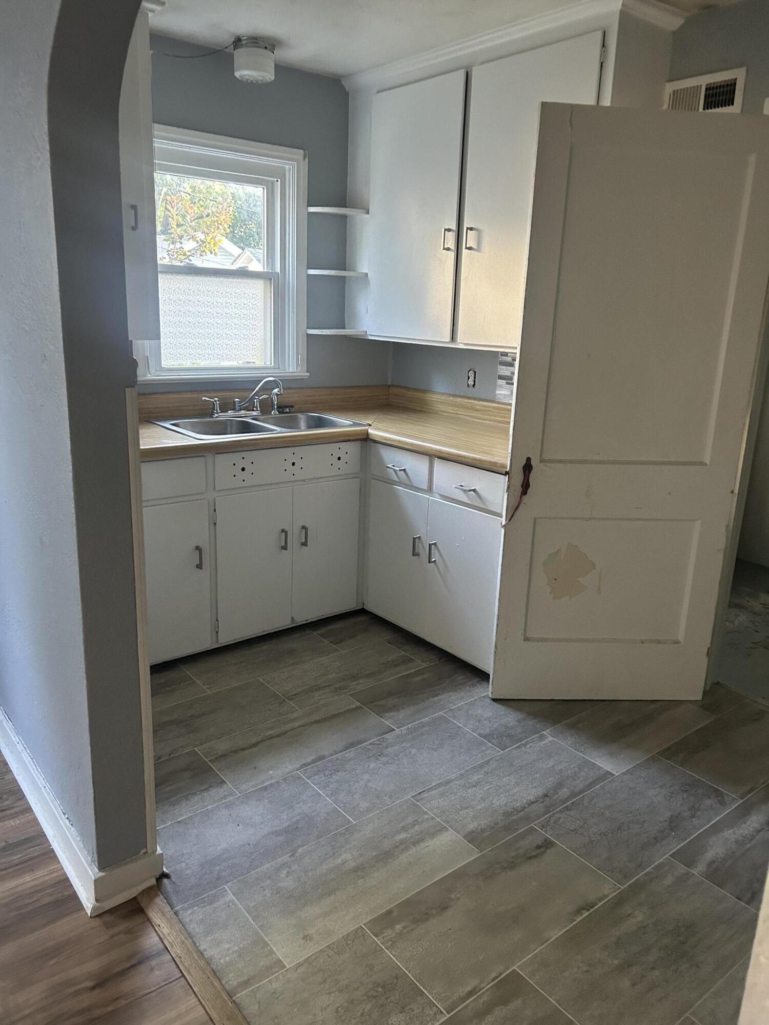 836-838 Rodgers Drive, Springfield, Ohio 45503
