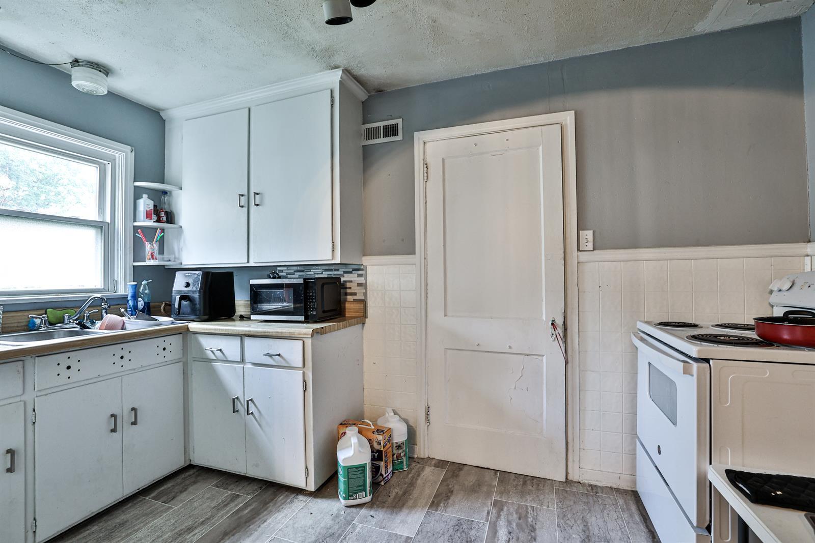 836-838 Rodgers Drive, Springfield, Ohio 45503