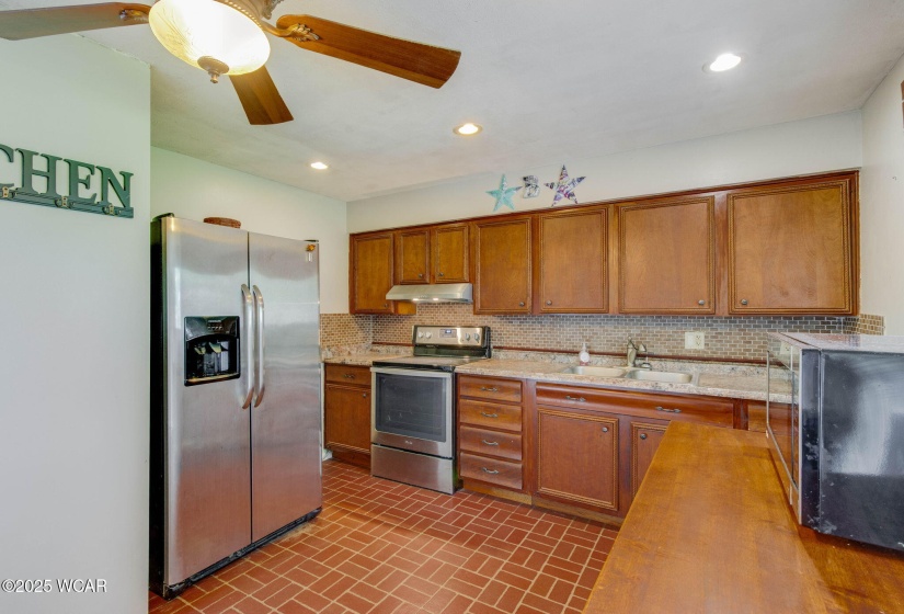 911 Birchwood Drive, Lebanon, Ohio, 3 Bedrooms Bedrooms, ,1 BathroomBathrooms,Residential,For Sale,Birchwood,307896
