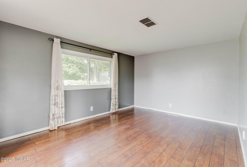 911 Birchwood Drive, Lebanon, Ohio, 3 Bedrooms Bedrooms, ,1 BathroomBathrooms,Residential,For Sale,Birchwood,307896