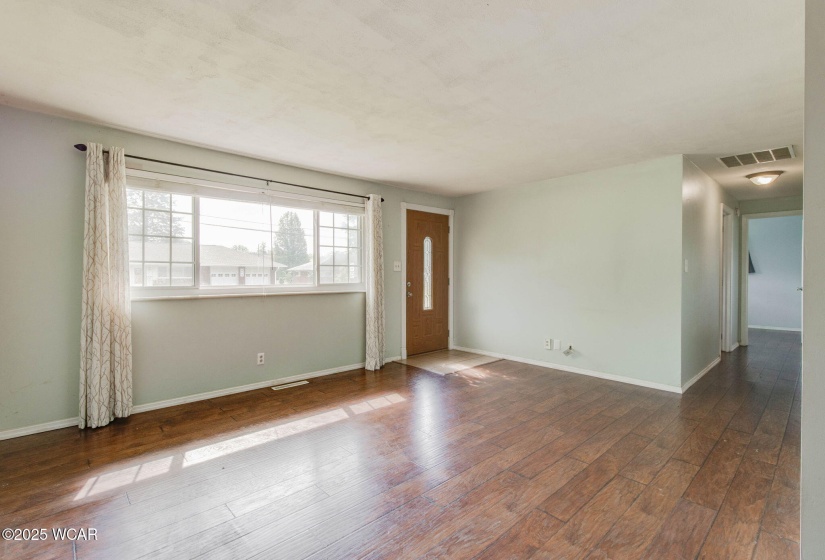 911 Birchwood Drive, Lebanon, Ohio, 3 Bedrooms Bedrooms, ,1 BathroomBathrooms,Residential,For Sale,Birchwood,307896