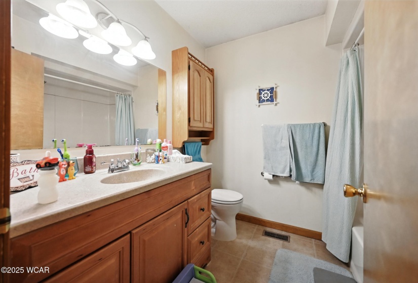 1848 Edgewood Drive, Lima, Ohio, 4 Bedrooms Bedrooms, ,3 BathroomsBathrooms,Residential,For Sale,Edgewood,307895