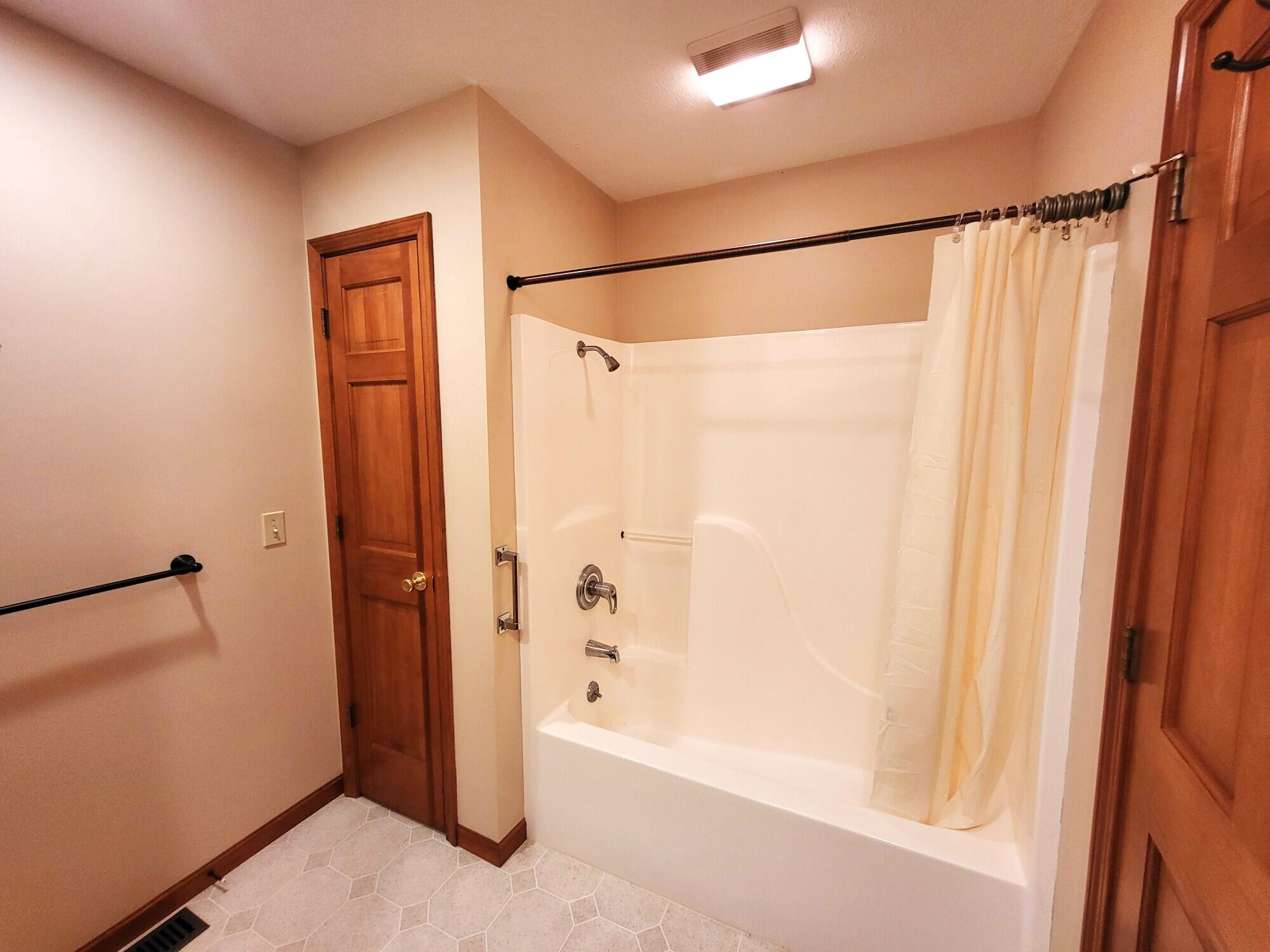 760 Birchwood Drive, Greenville, Ohio 45331