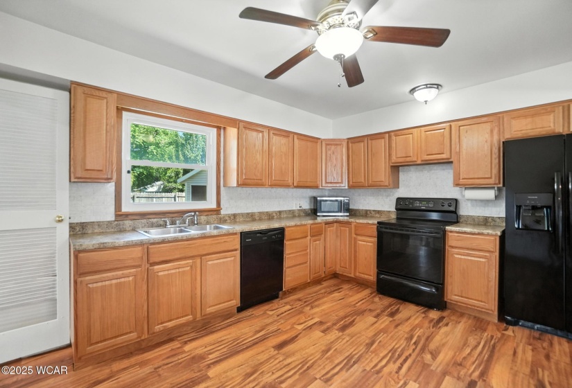 806 Tremont Avenue, Lima, Ohio, 3 Bedrooms Bedrooms, ,1 BathroomBathrooms,Residential,For Sale,Tremont,307583