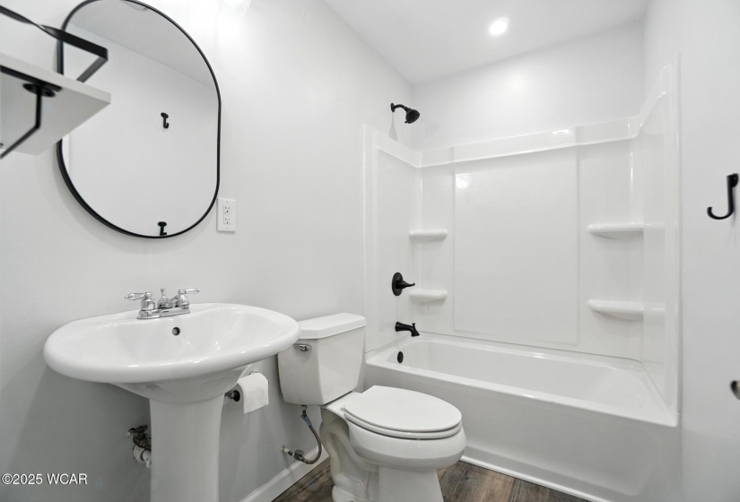 806 Tremont Avenue, Lima, Ohio, 3 Bedrooms Bedrooms, ,1 BathroomBathrooms,Residential,For Sale,Tremont,307583