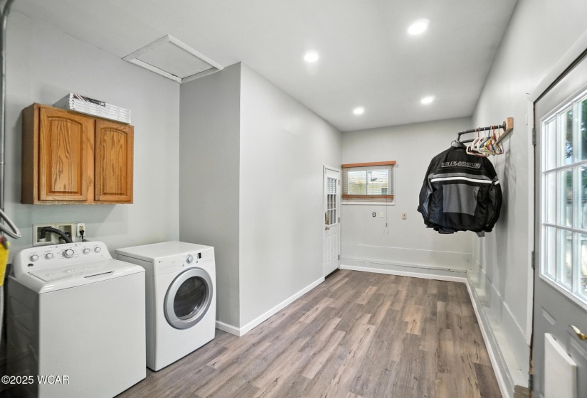 806 Tremont Avenue, Lima, Ohio, 3 Bedrooms Bedrooms, ,1 BathroomBathrooms,Residential,For Sale,Tremont,307583