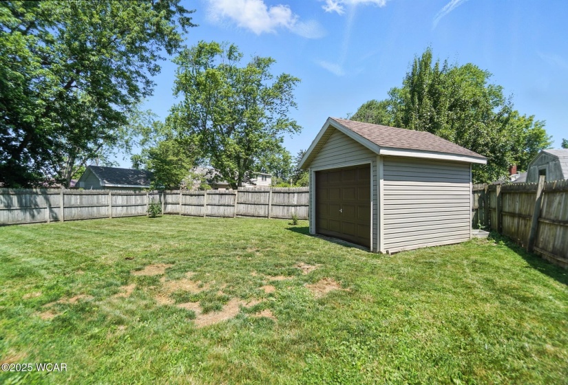 806 Tremont Avenue, Lima, Ohio, 3 Bedrooms Bedrooms, ,1 BathroomBathrooms,Residential,For Sale,Tremont,307583