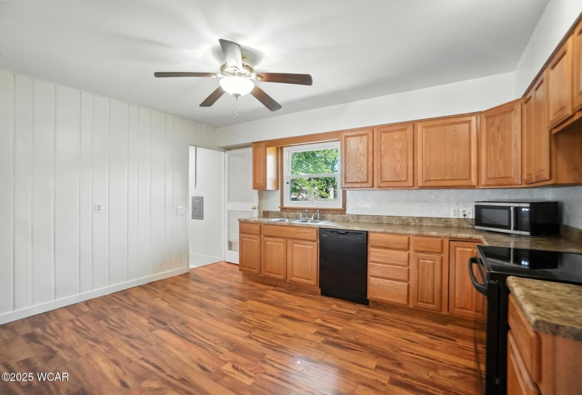 806 Tremont Avenue, Lima, Ohio, 3 Bedrooms Bedrooms, ,1 BathroomBathrooms,Residential,For Sale,Tremont,307583