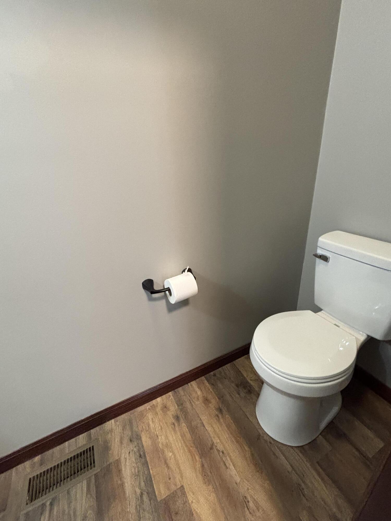 104 Village, Jackson Center, Ohio 45334