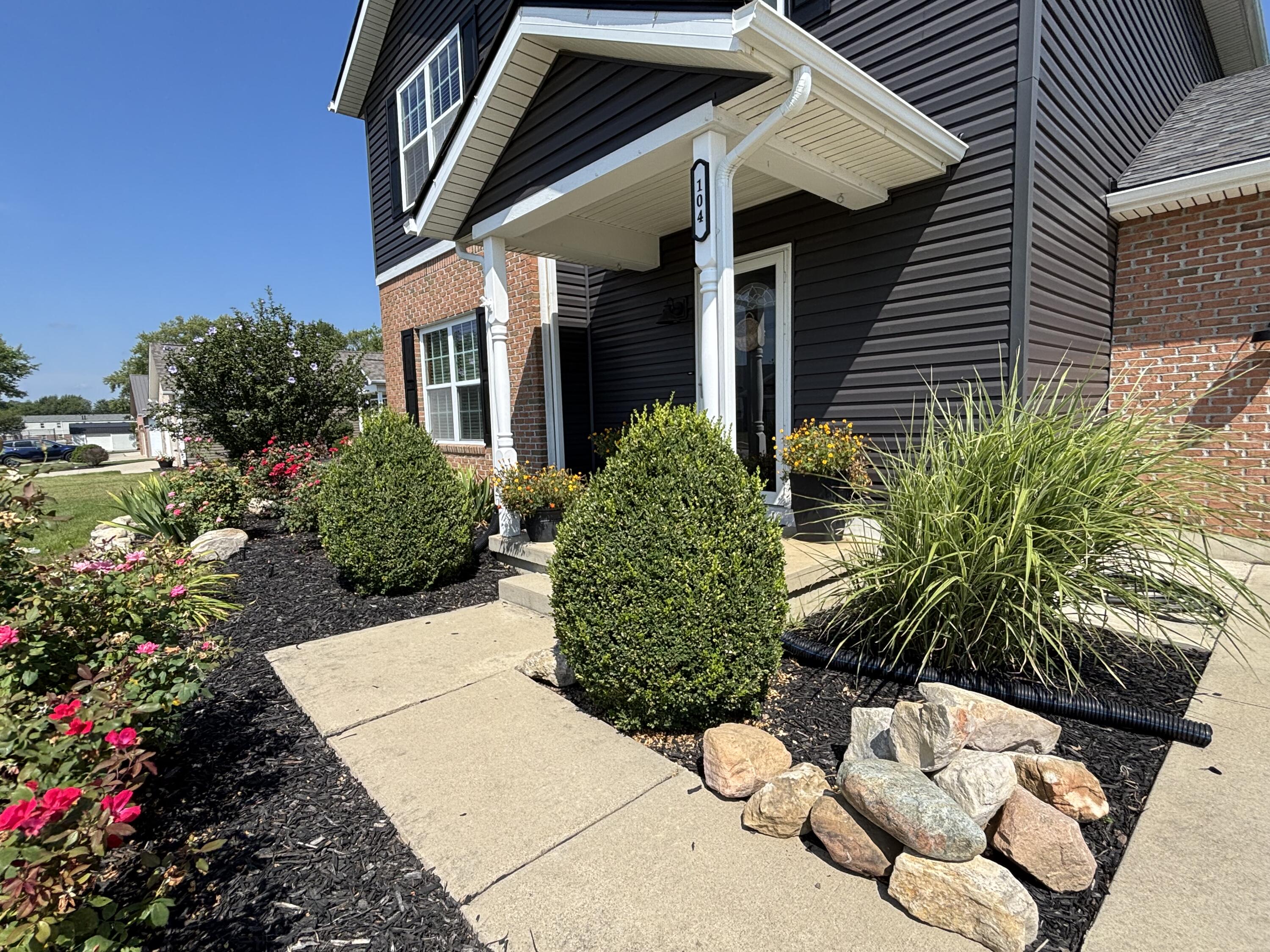 104 Village, Jackson Center, Ohio 45334