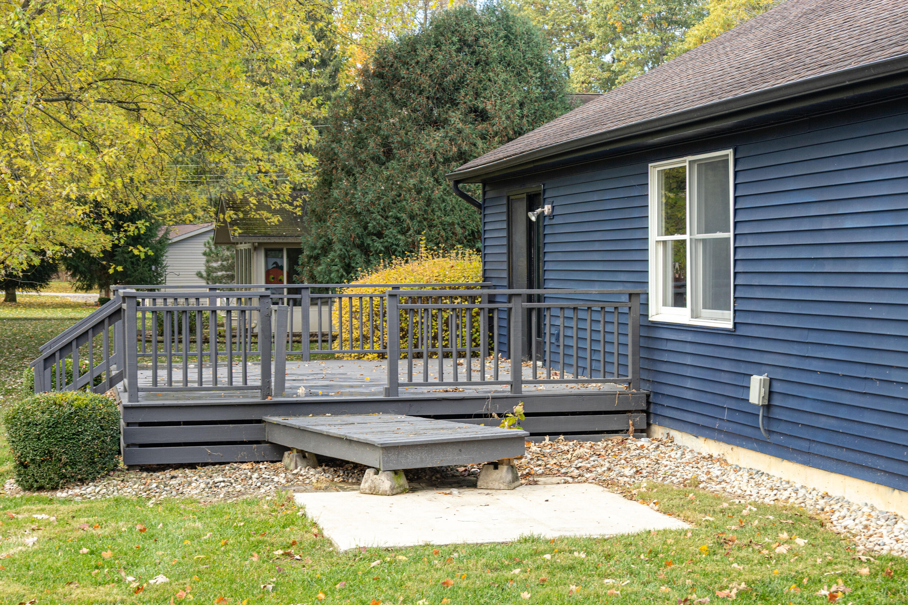 15858 Hickory Avenue, Belle Center, Ohio 43310