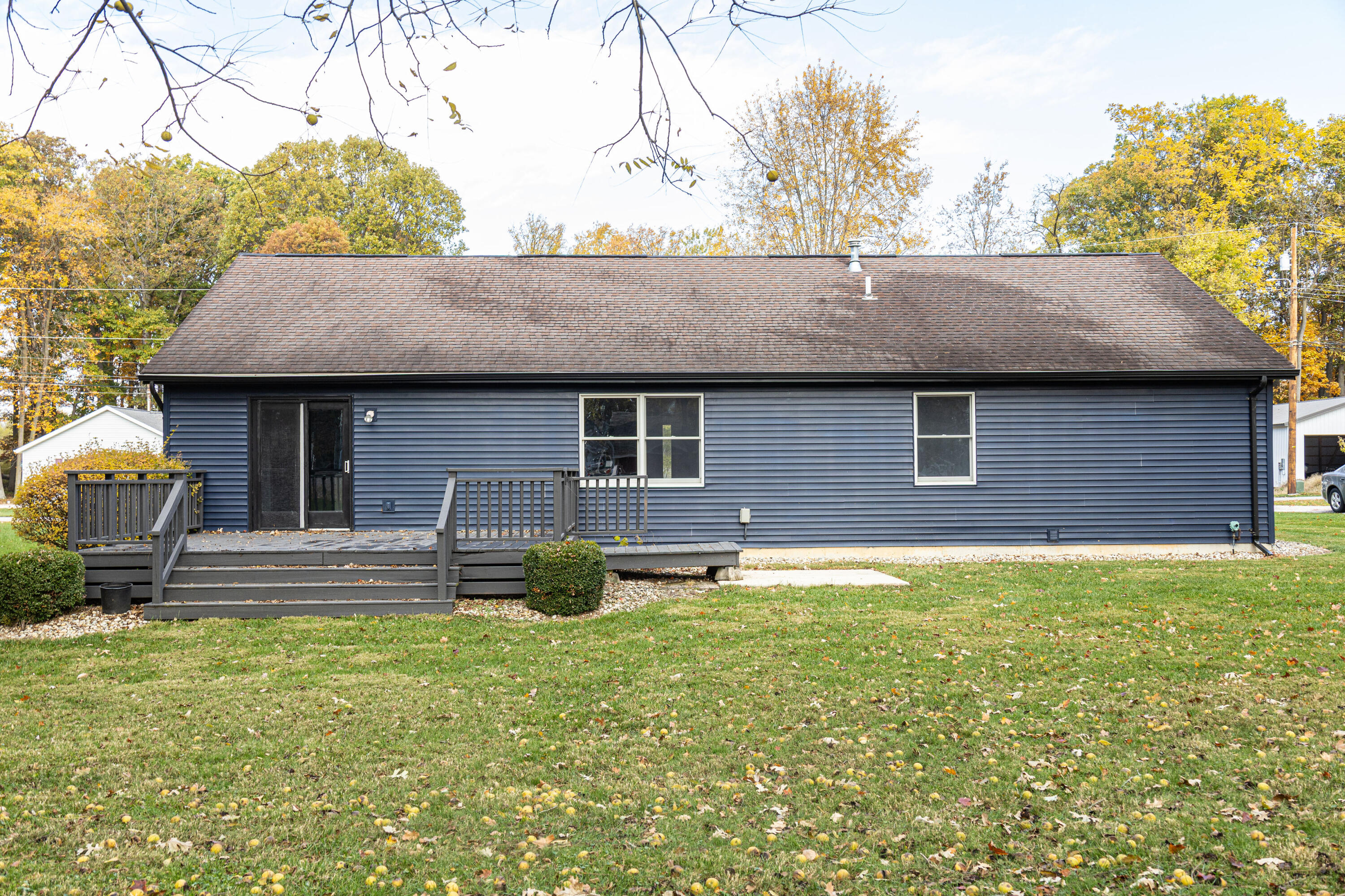 15858 Hickory Avenue, Belle Center, Ohio 43310