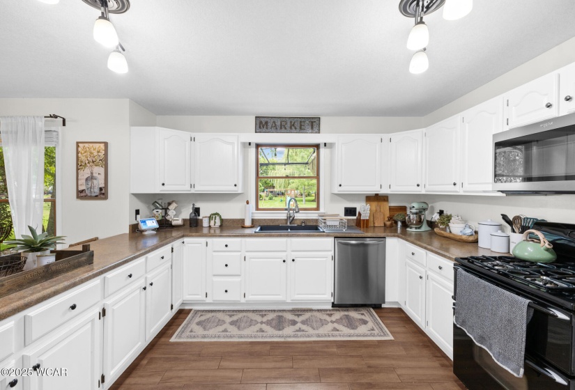 2705 Carolyn Drive, Lima, Ohio, 4 Bedrooms Bedrooms, ,2 BathroomsBathrooms,Residential,For Sale,Carolyn,307901