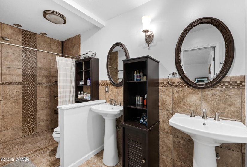 2705 Carolyn Drive, Lima, Ohio, 4 Bedrooms Bedrooms, ,2 BathroomsBathrooms,Residential,For Sale,Carolyn,307901