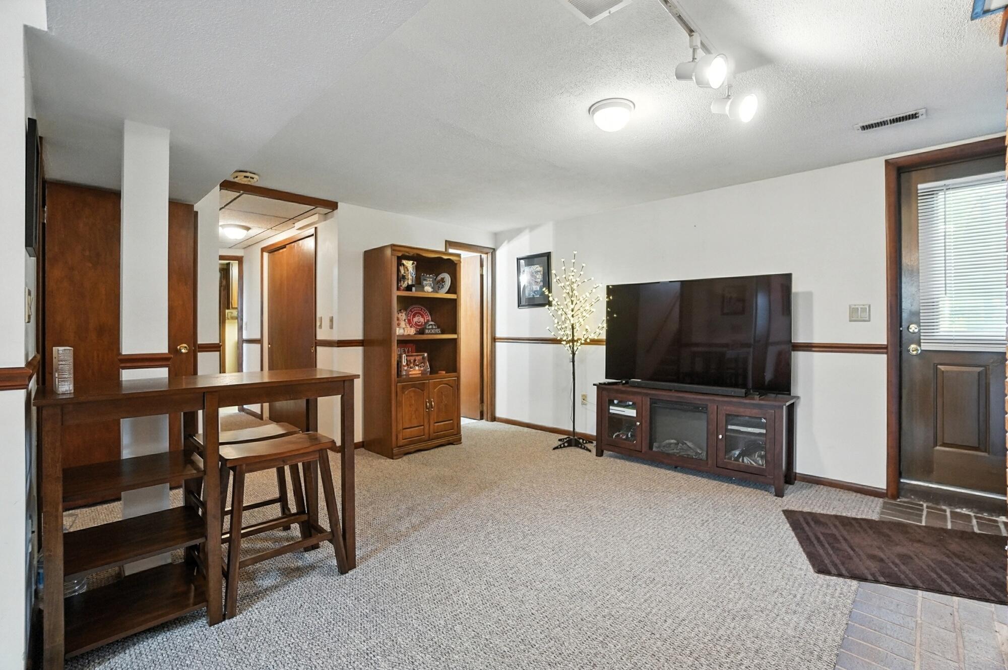 4065 Osborn Road, Medway, Ohio 45341