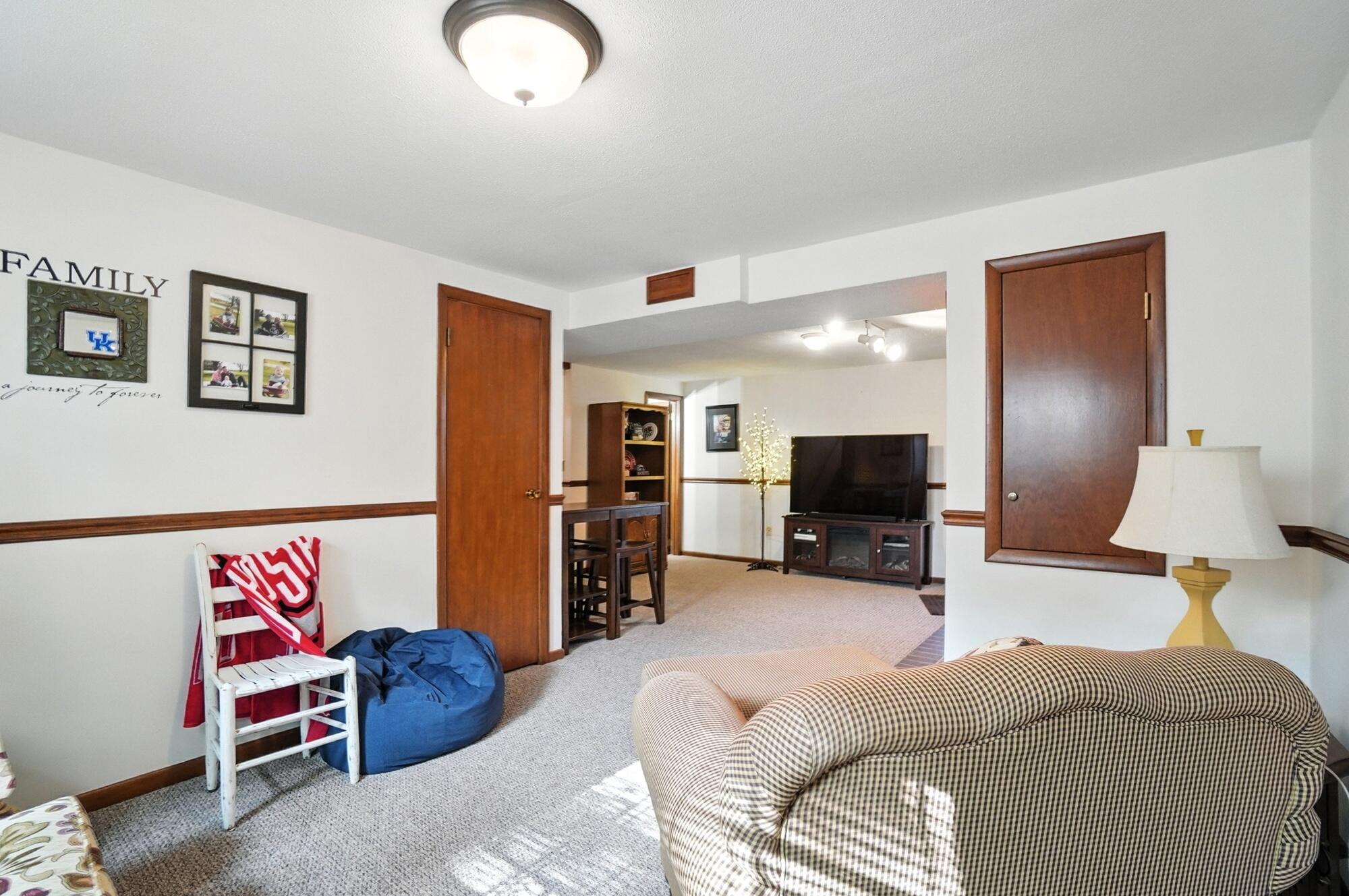 4065 Osborn Road, Medway, Ohio 45341