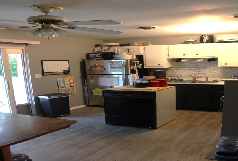 Kitchen 2