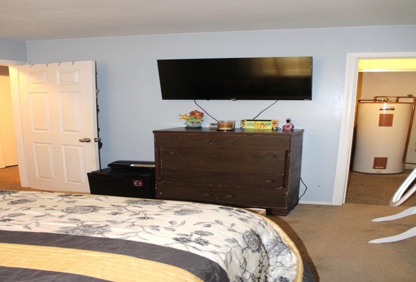 Bed 1.2