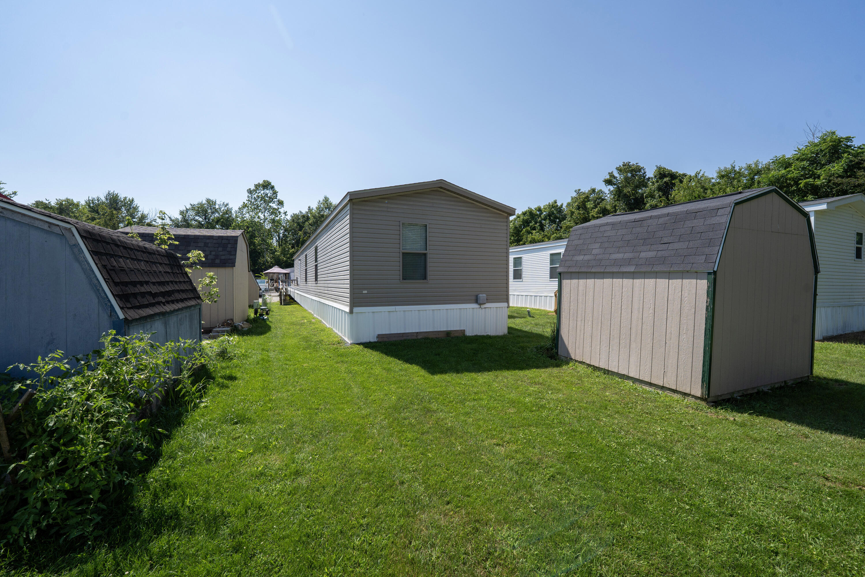 6106 London Groveport Road, Grove City, Ohio 43123