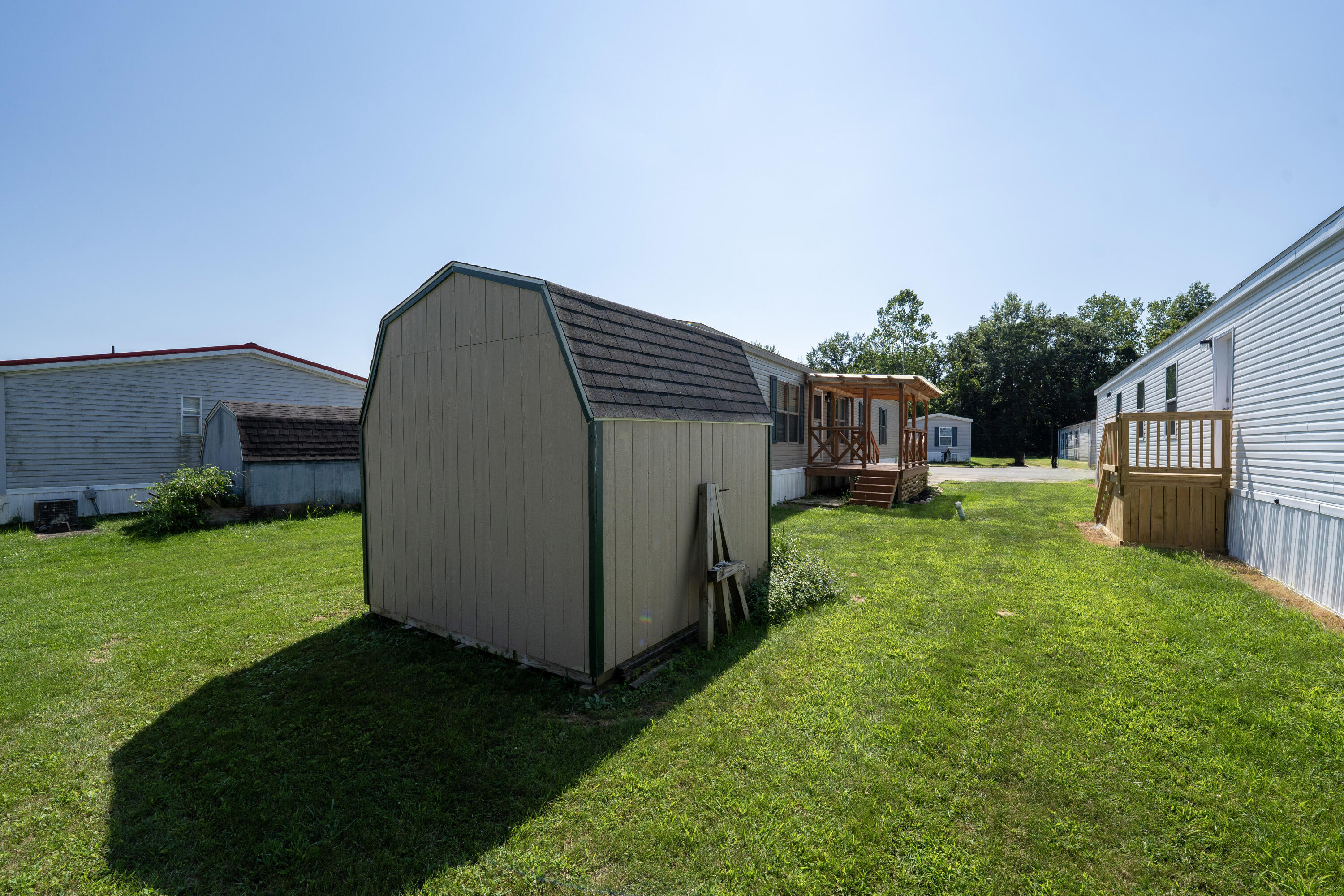 6106 London Groveport Road, Grove City, Ohio 43123