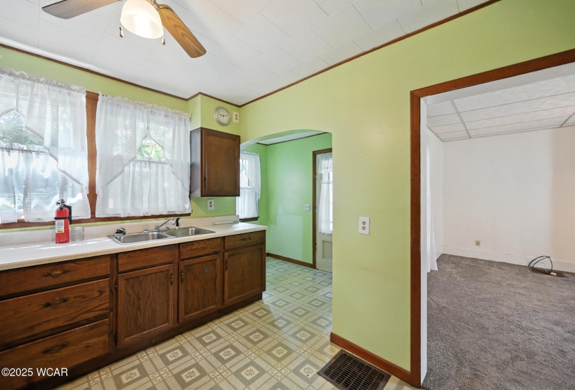 612 Metcalf Street, Lima, Ohio, 3 Bedrooms Bedrooms, ,1 BathroomBathrooms,Residential,For Sale,Metcalf,307904