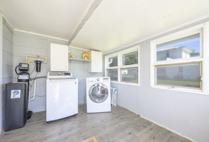 402 N Elizabeth-12