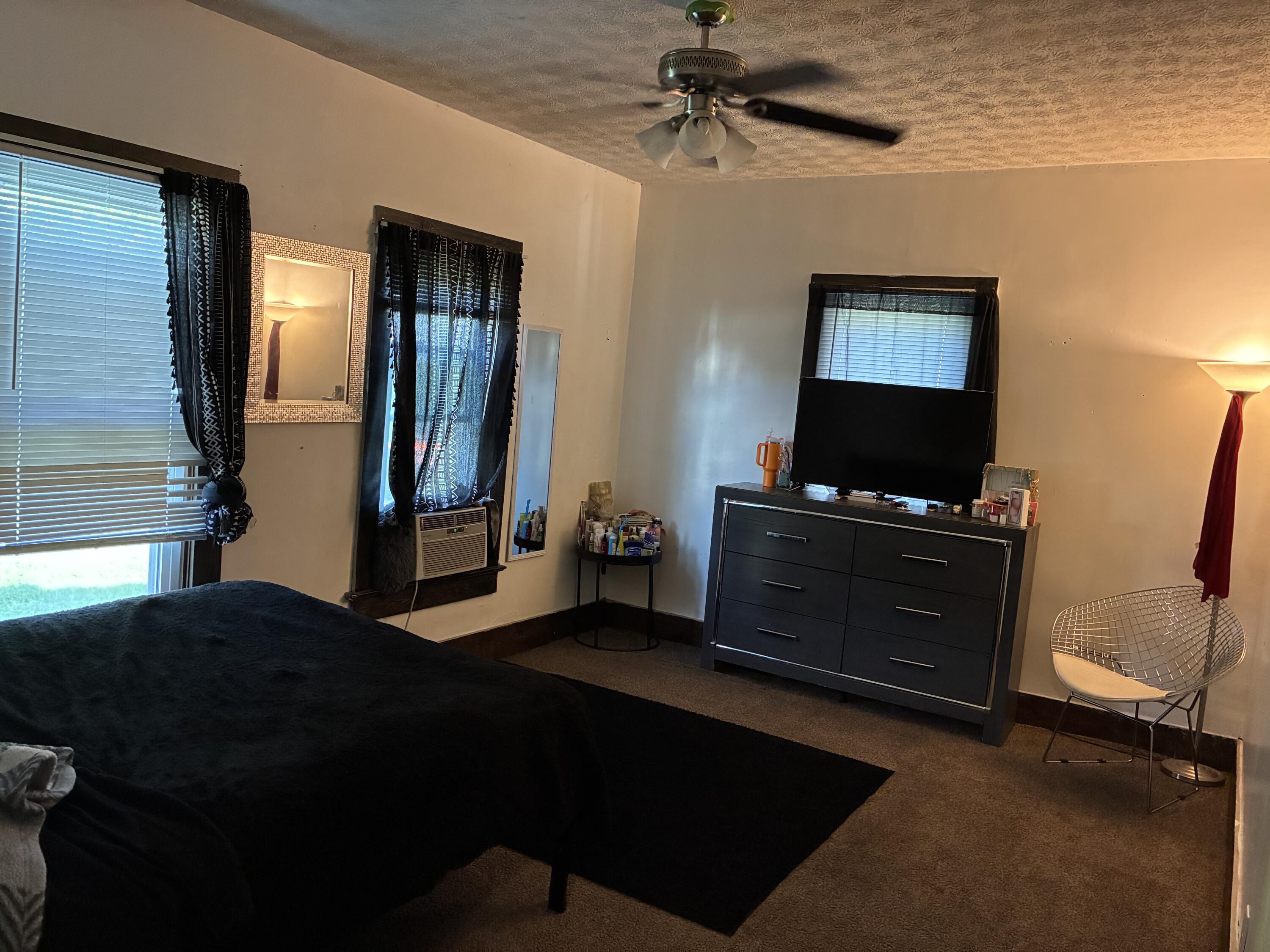 1009 High Street, Springfield, Ohio 45506