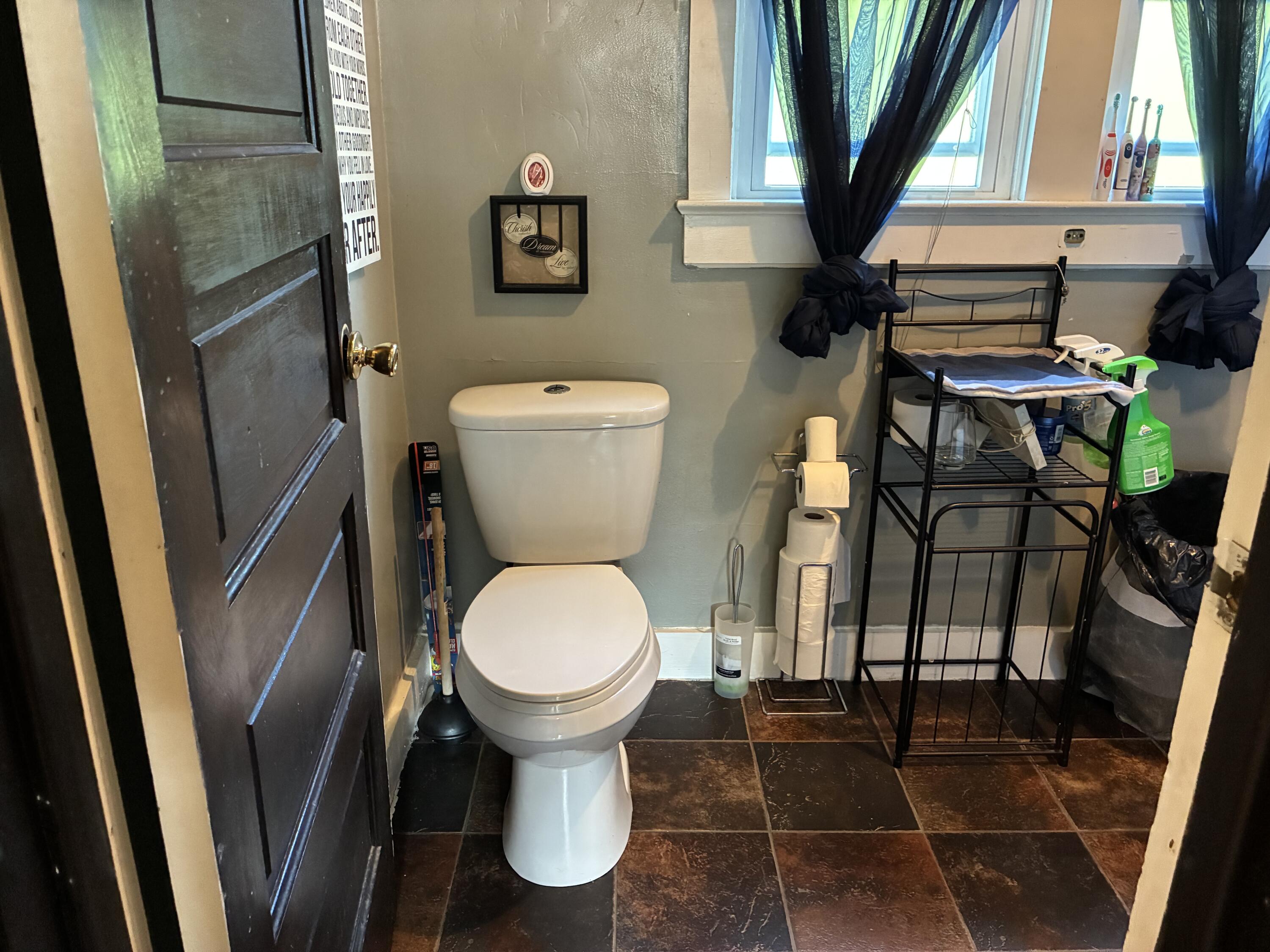 1009 High Street, Springfield, Ohio 45506