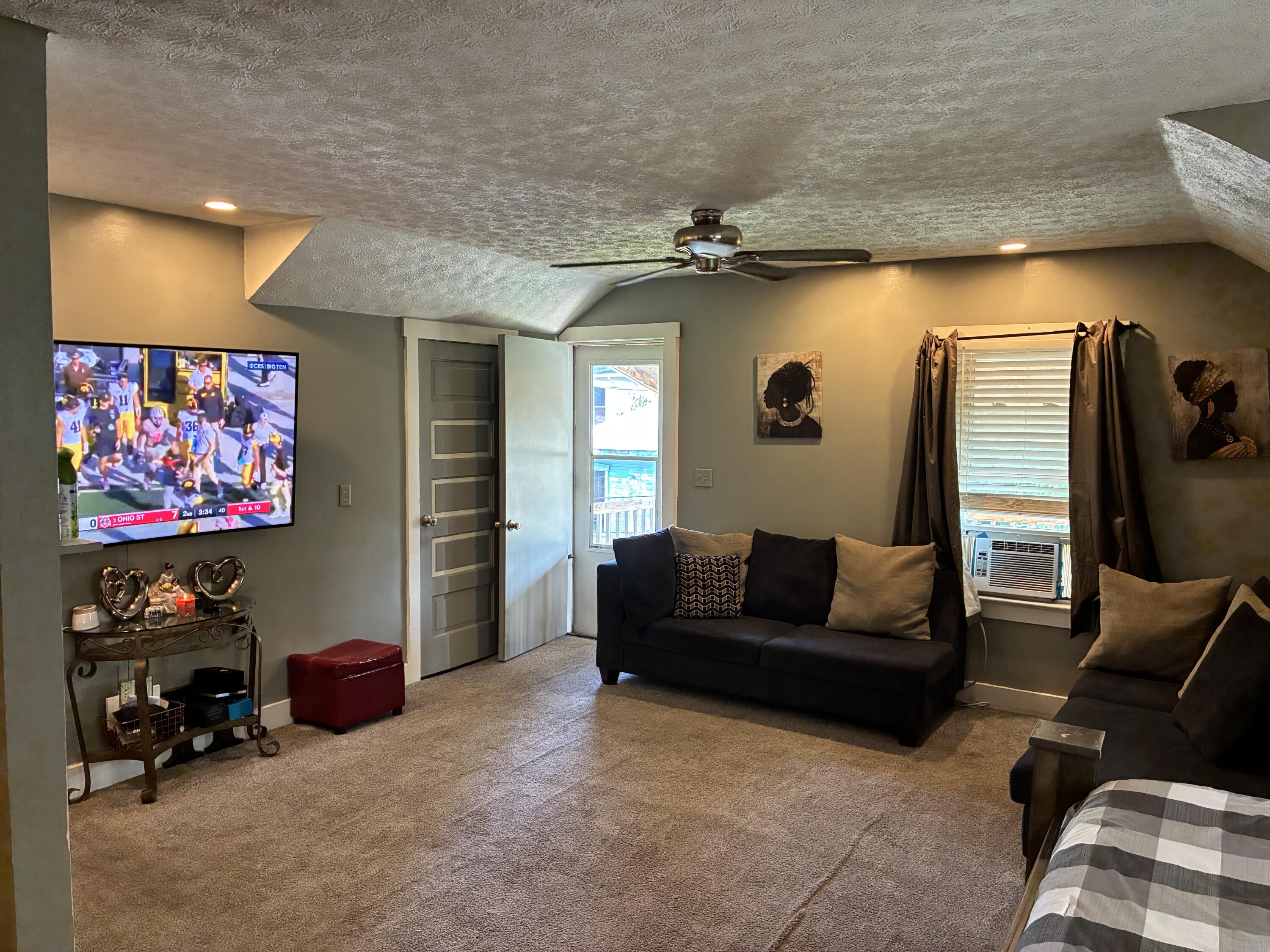 1009 High Street, Springfield, Ohio 45506