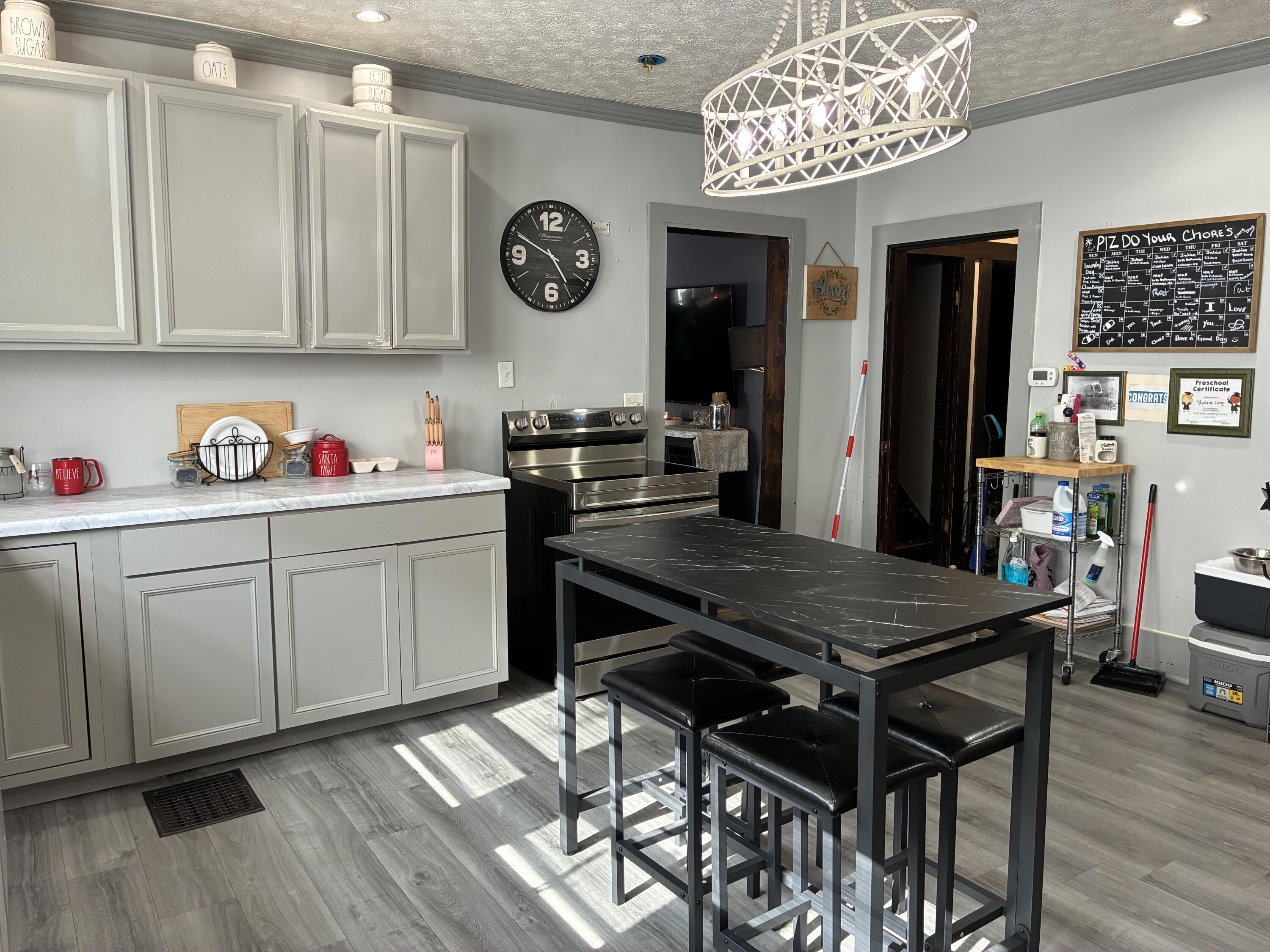 1009 High Street, Springfield, Ohio 45506