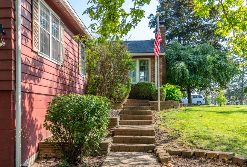 Steps to Front Entry