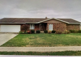 404 Kingswood Drive, Celina, Ohio 45822, 4 Bedrooms Bedrooms, ,2 BathroomsBathrooms,Residential,For Sale,Kingswood,1040580