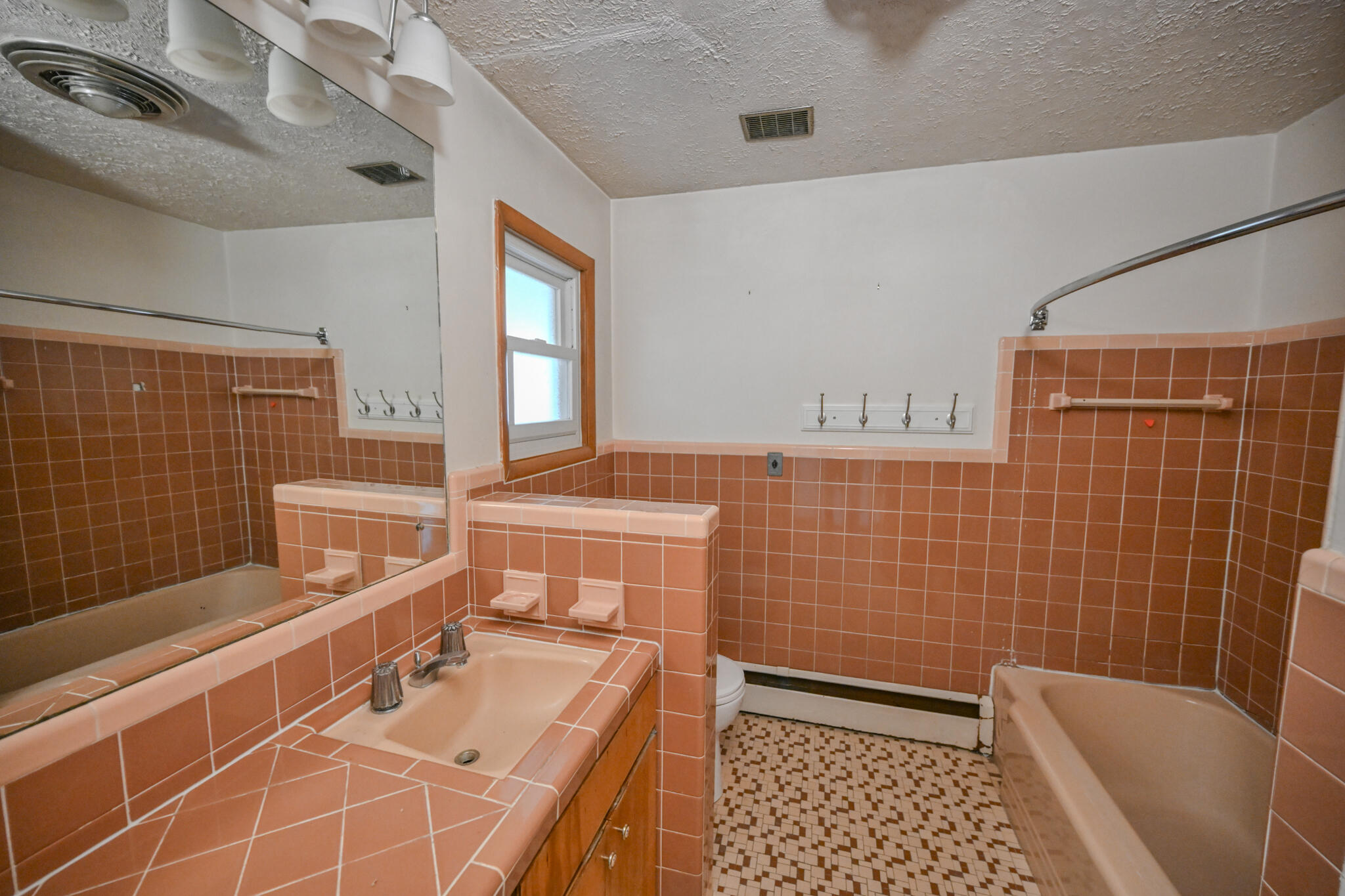 345 Enon Road, Yellow Springs, Ohio 45387