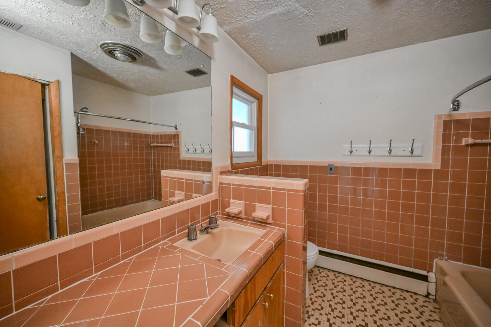 345 Enon Road, Yellow Springs, Ohio 45387