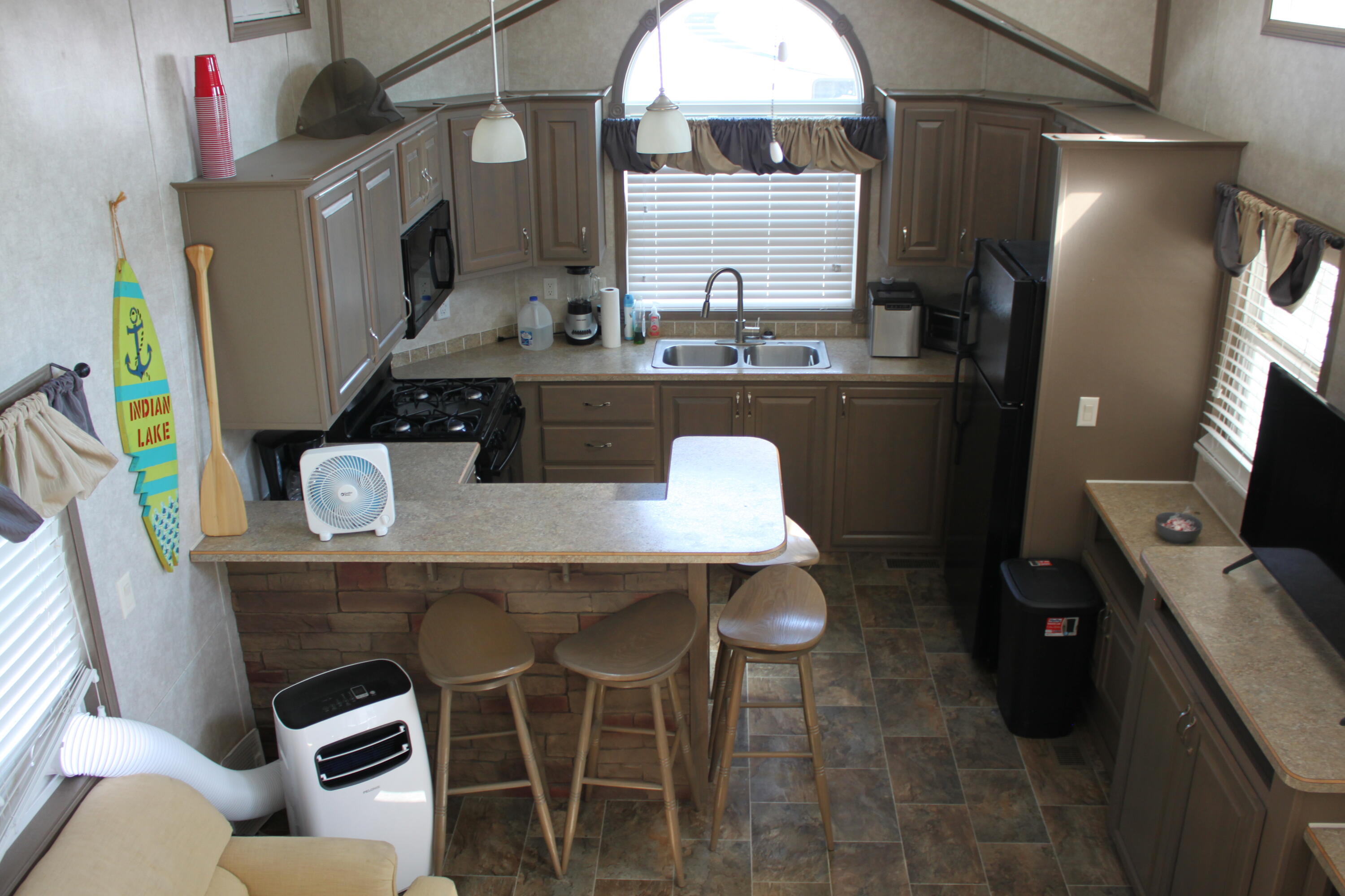 11065 County Road 293, Lakeview, Ohio 43331