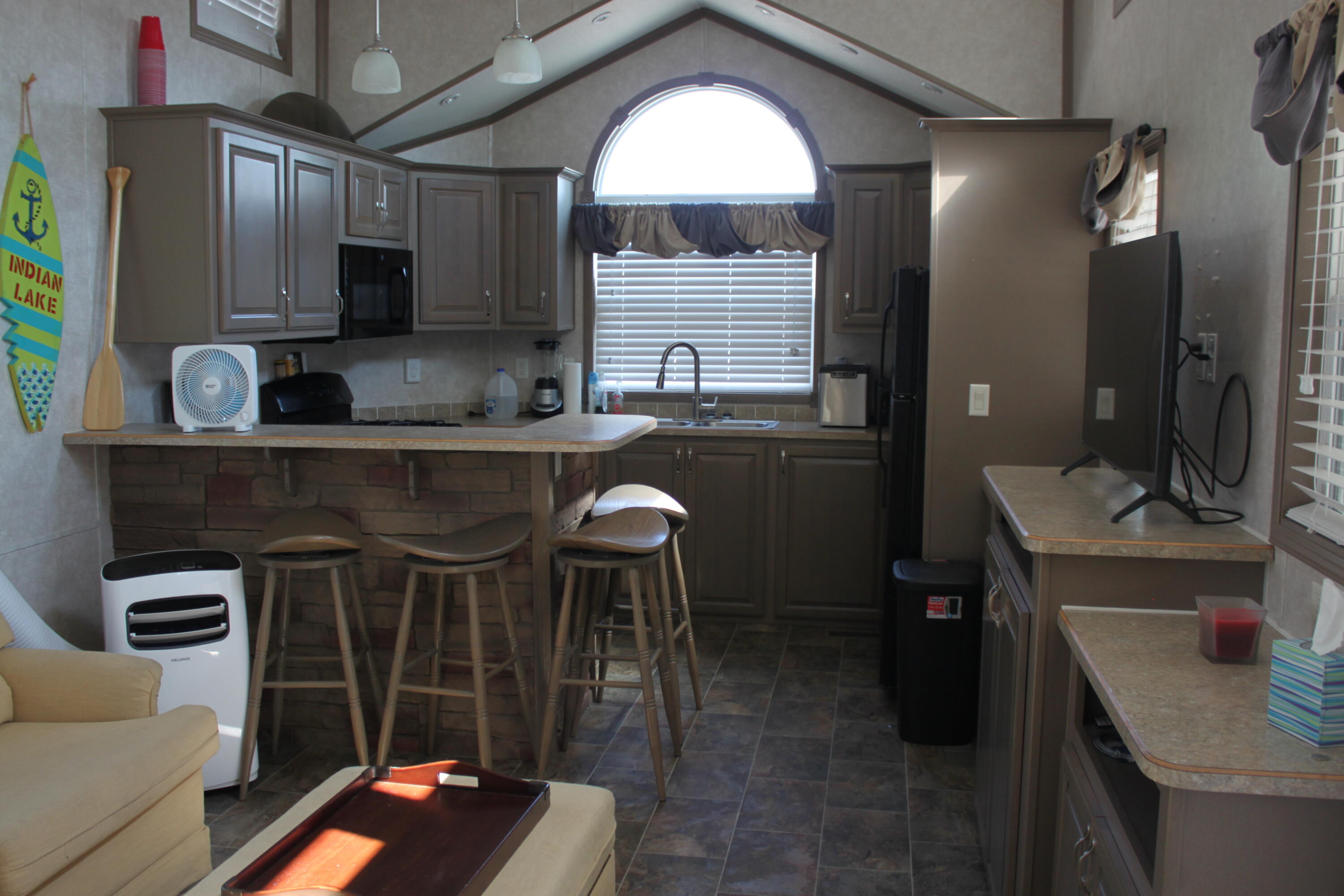 11065 County Road 293, Lakeview, Ohio 43331