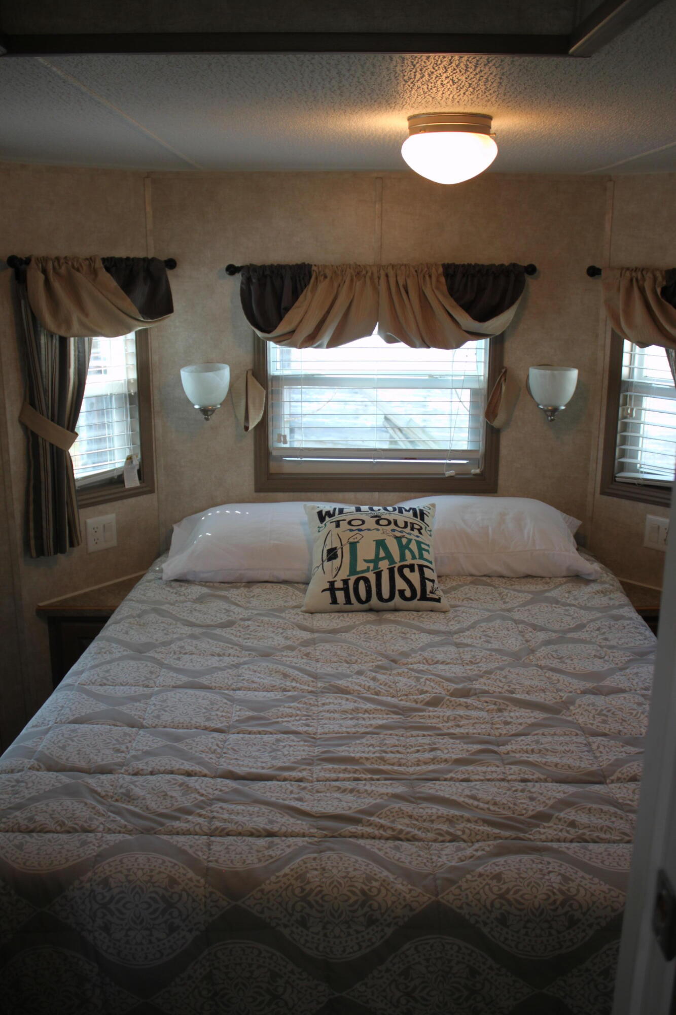 11065 County Road 293, Lakeview, Ohio 43331