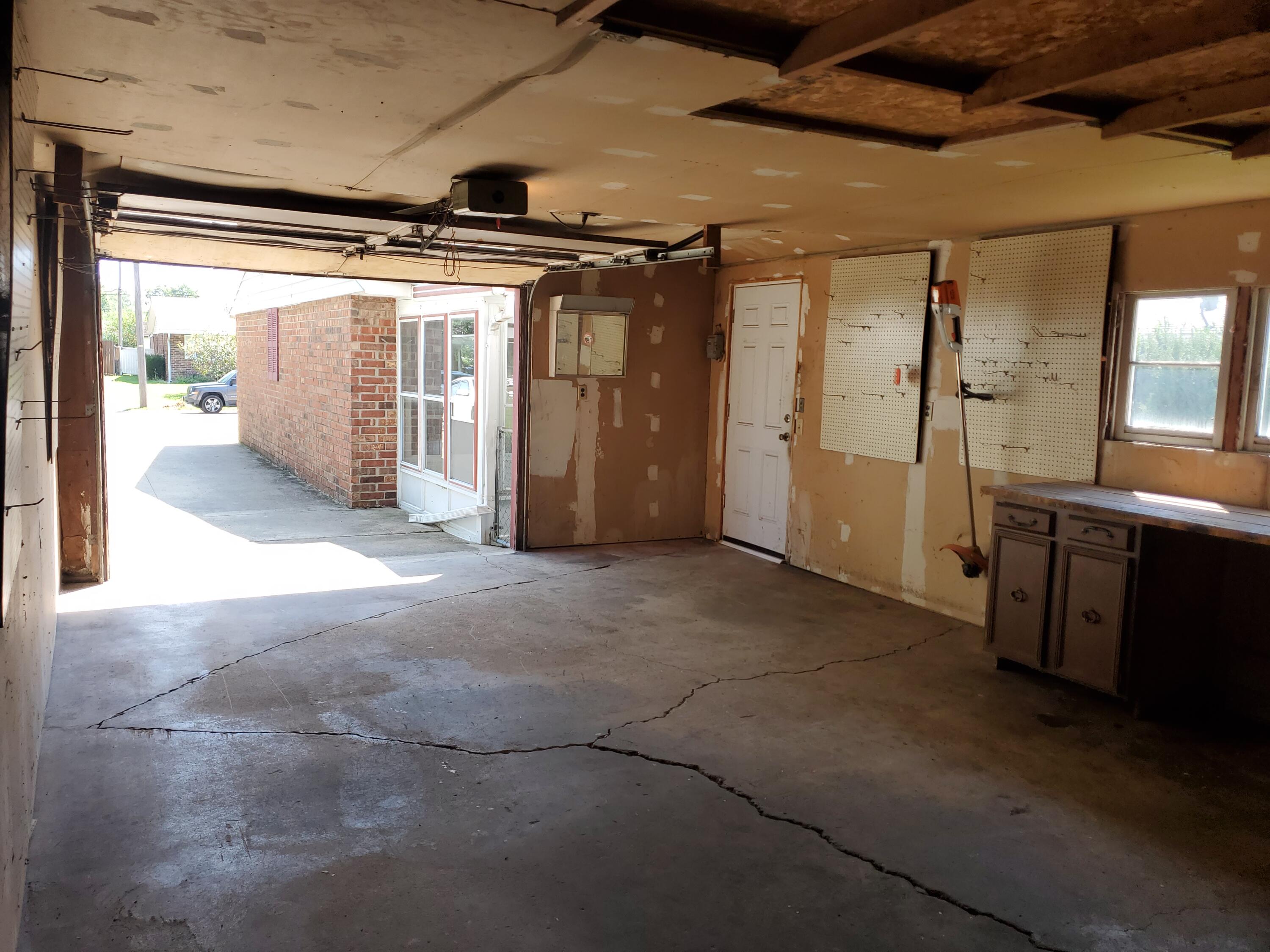 920 New Haven Road, Piqua, Ohio 45356