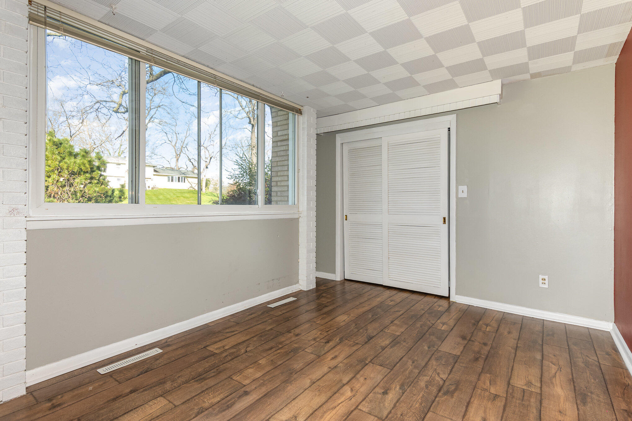 330 Rumson Street, Englewood, Ohio 45322